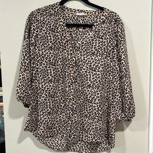 cheetah print 3/4 blouse 🐆